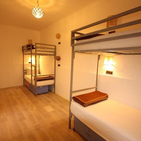 El Boussouni Hostel マラケシュ エクステリア 写真