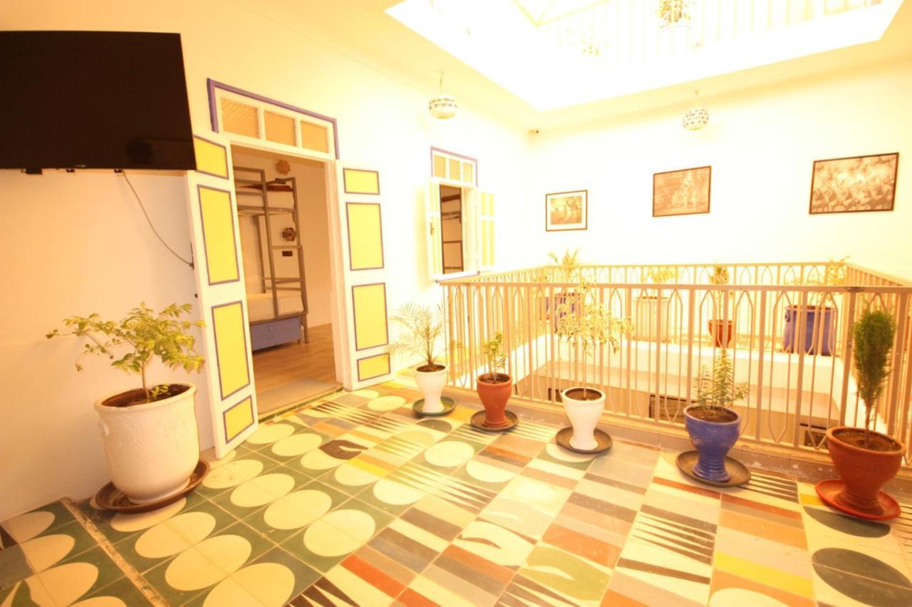 El Boussouni Hostel マラケシュ エクステリア 写真